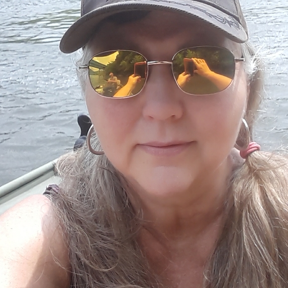 Meet your Posher, Rebecca - Picture 4 of 14